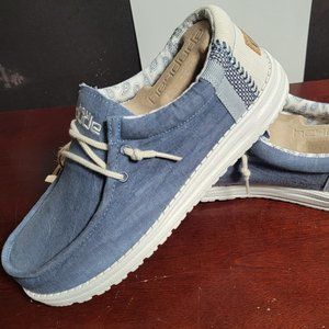 Hey Dudes Wally Break Stitch